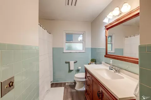 8130 Mohawk, Temperance, MI 48182 photo 25