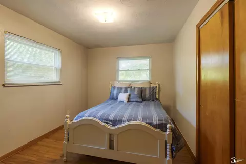 8130 Mohawk, Temperance, MI 48182 photo 23