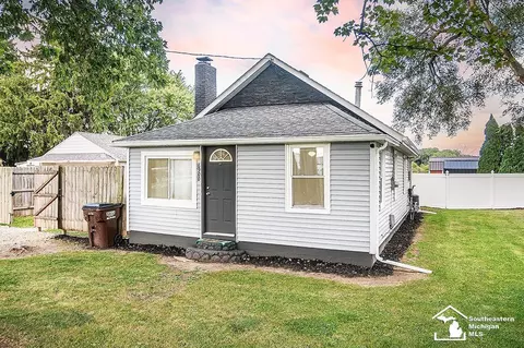 6900 Crabb, Temperance, MI 48182