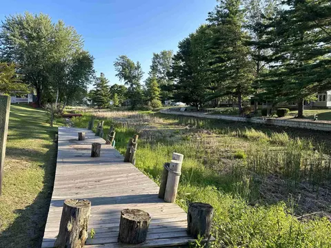 5260 S S Pne, Beaverton, MI 48612