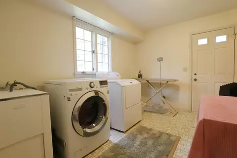 Other - 7170 E Riv, Flushing, MI 48433 photo 2 of 5