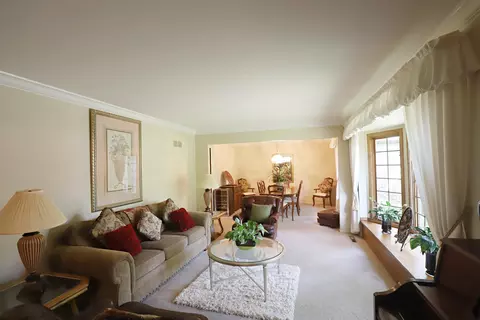 Living - 7170 E Riv, Flushing, MI 48433 photo 1 of 4
