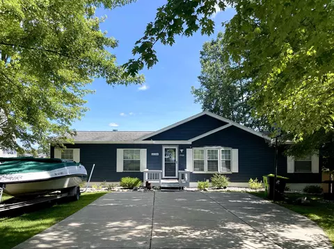 Exterior - 2096 Knights, Gladwin, MI 48624 photo 3 of 7