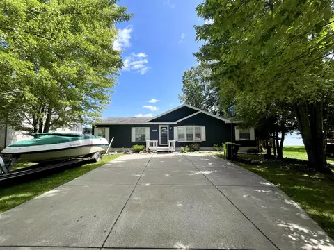 Exterior - 2096 Knights, Gladwin, MI 48624 photo 6 of 7