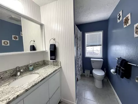 Bath - 2096 Knights, Gladwin, MI 48624 photo 5 of 8