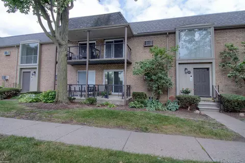 1707 E 14 Mile #B, Birmingham, MI 48009