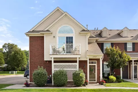 27069 Carrington, Harrison Township, MI 48045