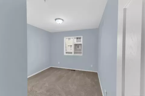 Bedroom - 1139 Beaver Run, Troy, MI 48083 photo 3 of 6