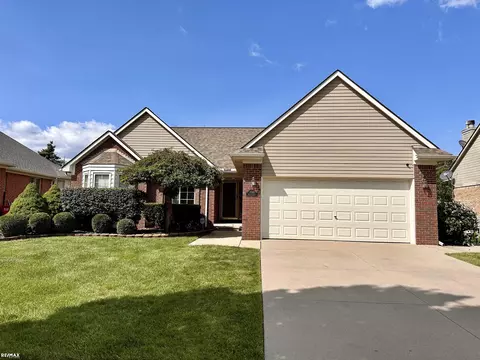 17263 Breckenridge, Clinton Township, MI 48038
