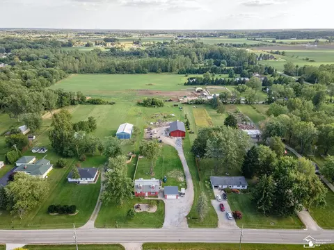 2337 Carleton W, Carleton, MI 48117 photo 5