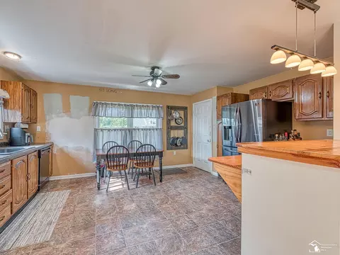 2337 Carleton W, Carleton, MI 48117 photo 20