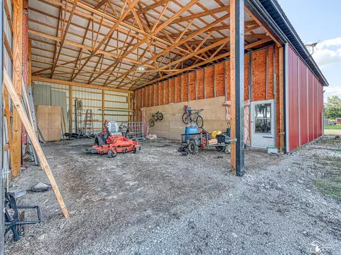 2337 Carleton W, Carleton, MI 48117 photo 39