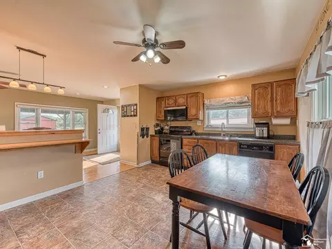 2337 Carleton W, Carleton, MI 48117 photo 18