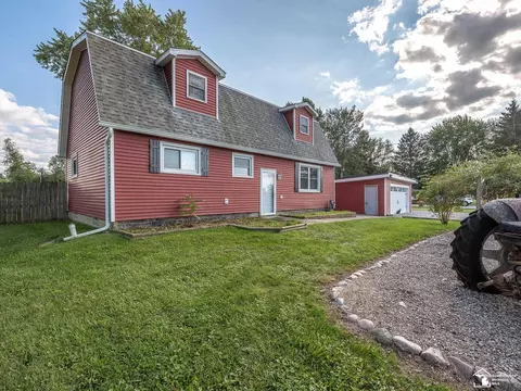 2337 Carleton W, Carleton, MI 48117 photo 4