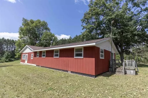 Exterior - 9851 Lydell, Farwell, MI 48622 photo 3 of 9