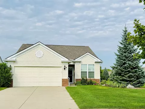 9359 Sand Hill Dr, Grand Blanc, MI 48439