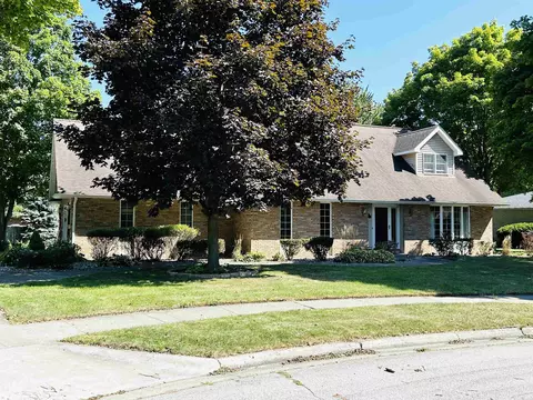 307 Eda, Essexville, MI 48732