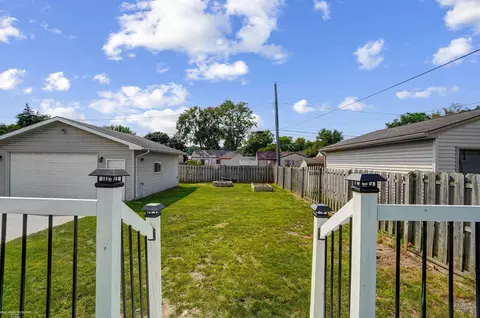 Exterior - 6180 Central, Romulus, MI 48174 photo 7 of 10