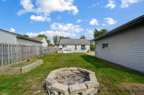 Exterior - 6180 Central, Romulus, MI 48174 photo 9 of 10