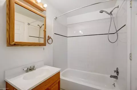 Bath - 6180 Central, Romulus, MI 48174 photo 3 of 3