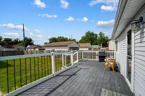 Exterior - 6180 Central, Romulus, MI 48174 photo 6 of 10