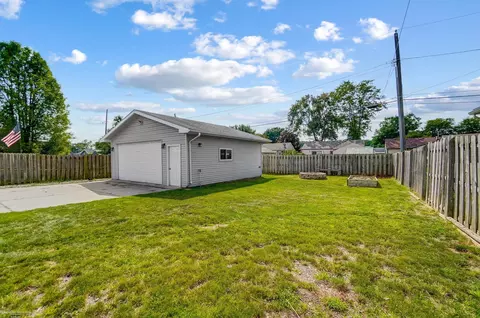 Exterior - 6180 Central, Romulus, MI 48174 photo 8 of 10