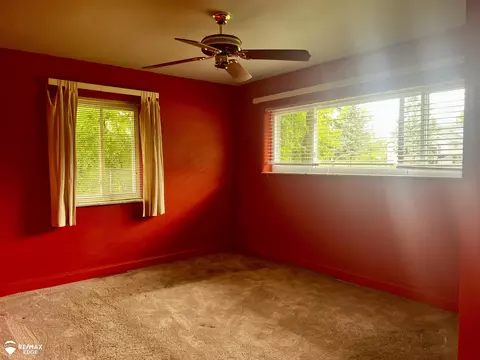 2336 E Maple, Grand Blanc, MI 48507 photo 10