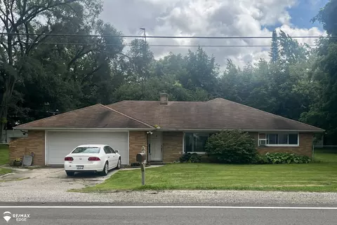 2336 E Maple, Grand Blanc, MI 48507
