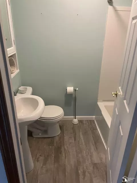1360 Fix, Monroe, MI 48162 photo 9