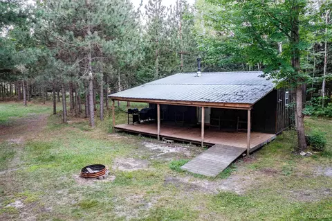 9498 W Us2, Thompson, MI 49854