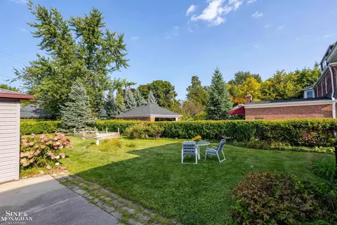 596 Lakeland, Grosse Pointe, MI 48230 photo 40