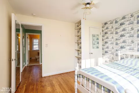 596 Lakeland, Grosse Pointe, MI 48230 photo 22