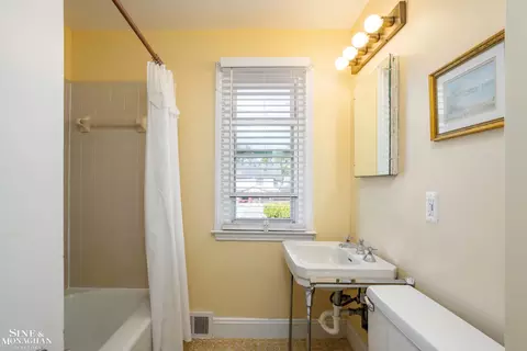596 Lakeland, Grosse Pointe, MI 48230 photo 26