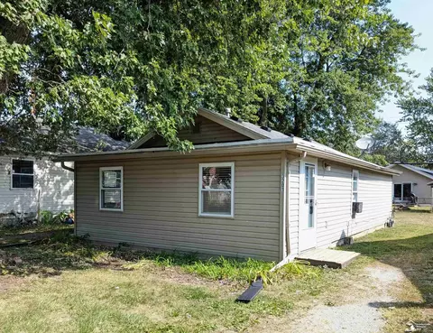 3201 Beechwood, Monroe, MI 48162