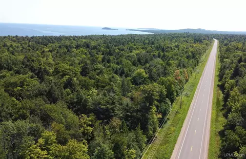 On Eagles Nest, Marquette, MI 49855