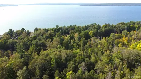 On Sand Point, Munising, MI 49862 photo 4
