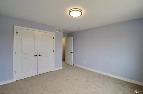 Bedroom - 4911 Skylark, Monroe, MI 48161 photo 5 of 7