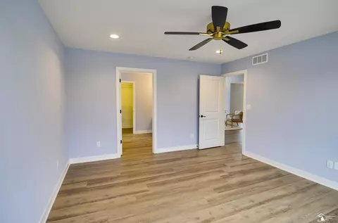 Bedroom - 4911 Skylark, Monroe, MI 48161 photo 1 of 7