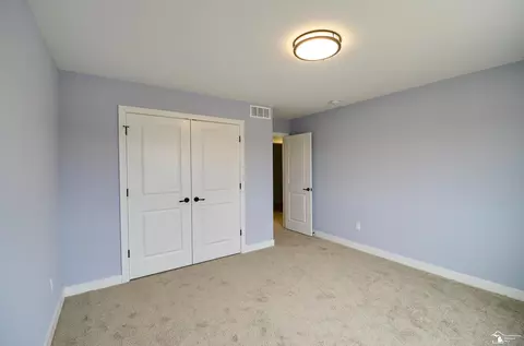 Bedroom - 4911 Skylark, Monroe, MI 48161 photo 7 of 7