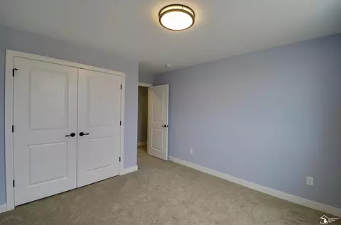 Bedroom - 4911 Skylark, Monroe, MI 48161 photo 3 of 7
