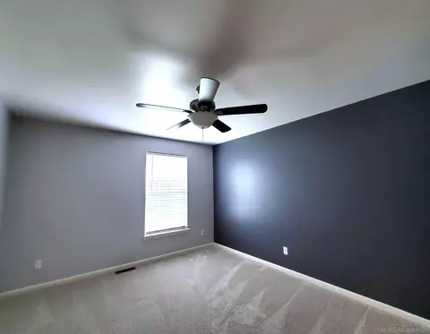 22018 Gailes, Macomb, MI 48044 photo 40