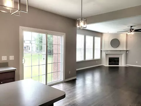 22018 Gailes, Macomb, MI 48044 photo 15