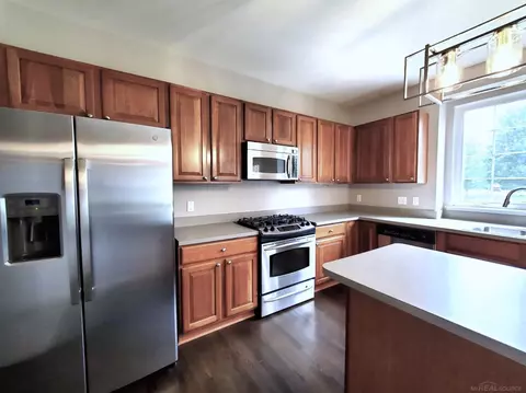 22018 Gailes, Macomb, MI 48044 photo 19