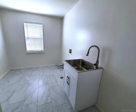 22018 Gailes, Macomb, MI 48044 photo 46