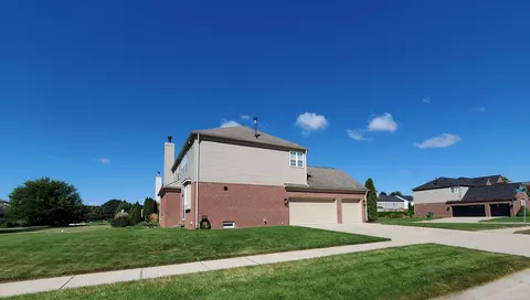 22018 Gailes, Macomb, MI 48044 photo 5