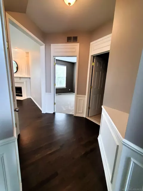 22018 Gailes, Macomb, MI 48044 photo 31