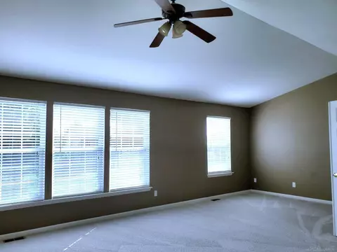 22018 Gailes, Macomb, MI 48044 photo 49