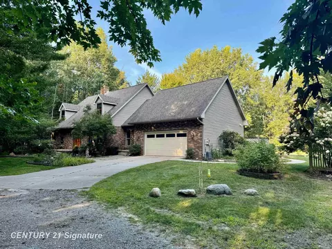 4444 N Water, Pinconning, MI 48650