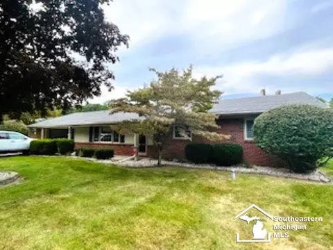 1084 Borg, Temperance, MI 48182