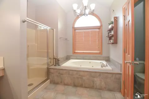 1009 Regents, Monroe, MI 48161 photo 26